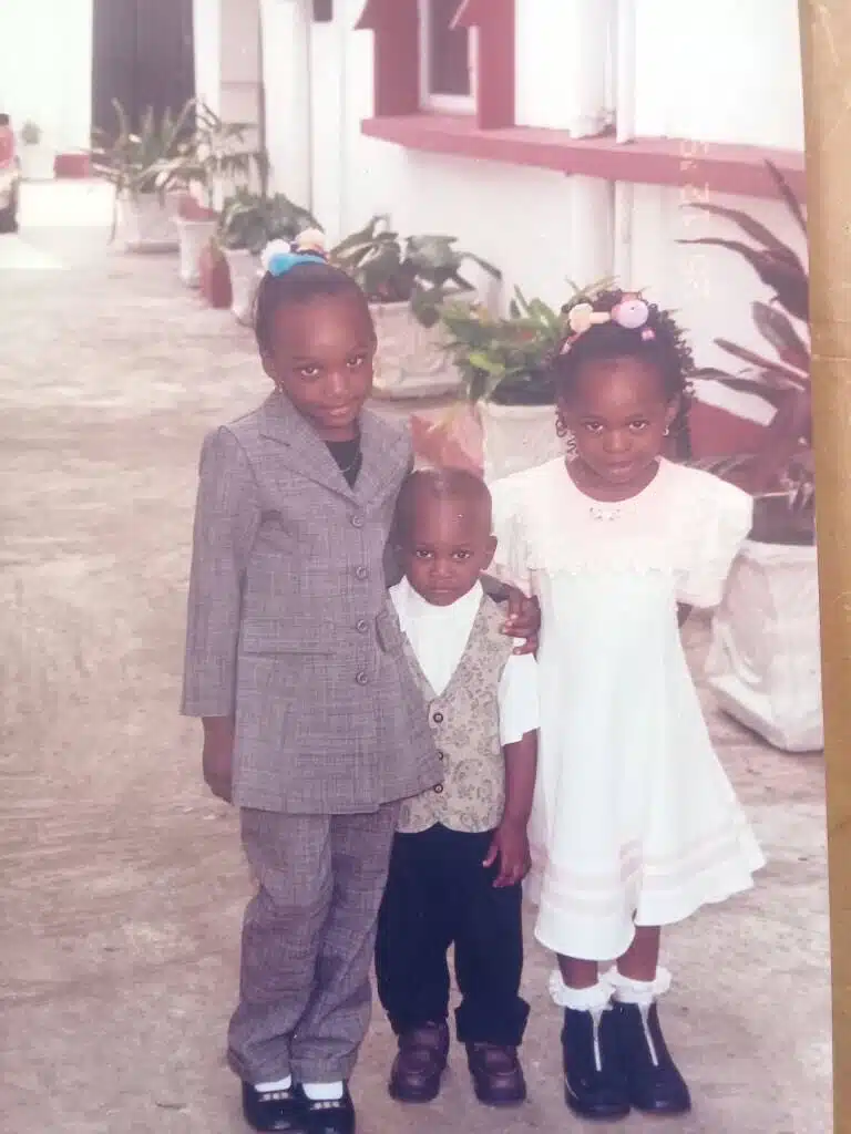 Zeno and her siblings